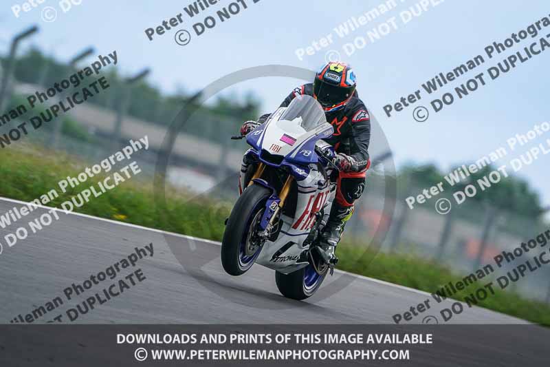 donington no limits trackday;donington park photographs;donington trackday photographs;no limits trackdays;peter wileman photography;trackday digital images;trackday photos